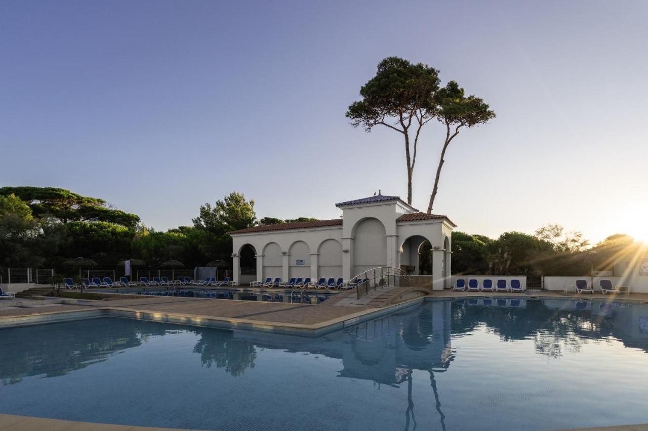 Belambra Clubs Presqu'Ile De Giens - Riviera Beach Club Ιέρ Εξωτερικό φωτογραφία